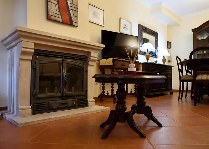 A Sobreirinha Jacuzzi E Pet Friendly بيت للعطل