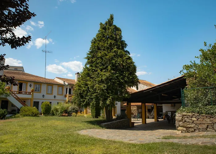 A Sobreirinha Jacuzzi E Pet Friendly بيت للعطل Sobreira Formosa